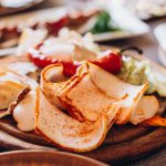 Como salgar banha de porco à moda ucraniana num frasco: